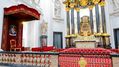 Fuldaer Dom: Verzicht auf Zierdach über dem Sitz des Bischofs im Altarraum