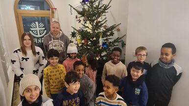 Weihnachtsbaum Rosenbrot 